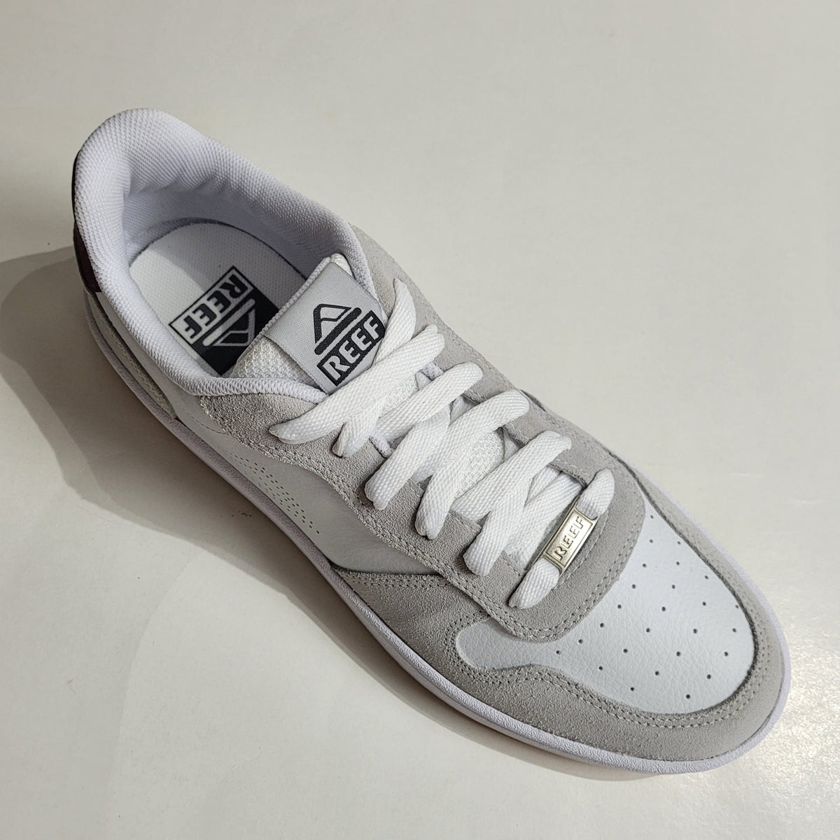 Tênis Reef - Cloudbreak Camurça - Branco/Cinza