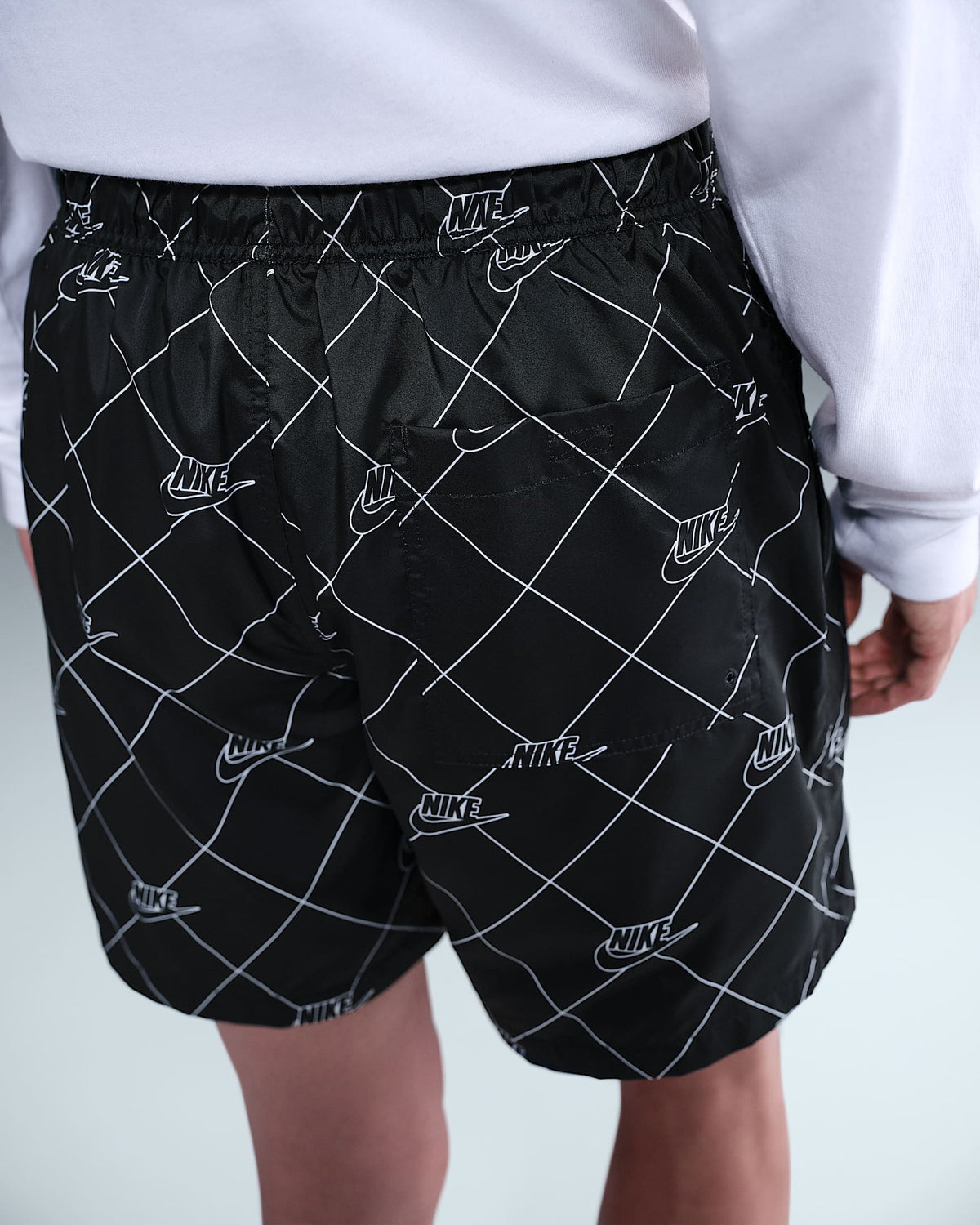 Short Nike - Club Nike Flow - Preto