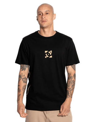 Camiseta DC Shoes - Side By Side - Preto