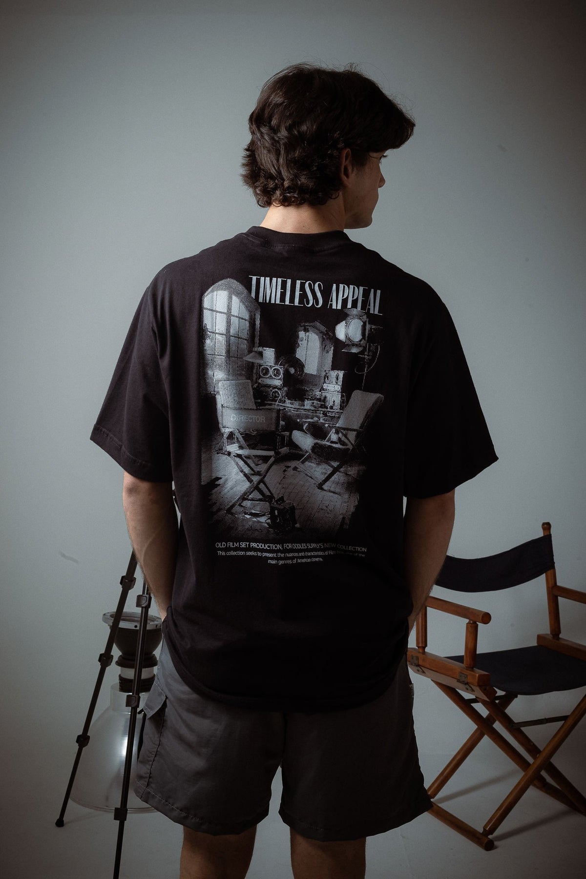 Camiseta Oodles - Movie Set - Preto