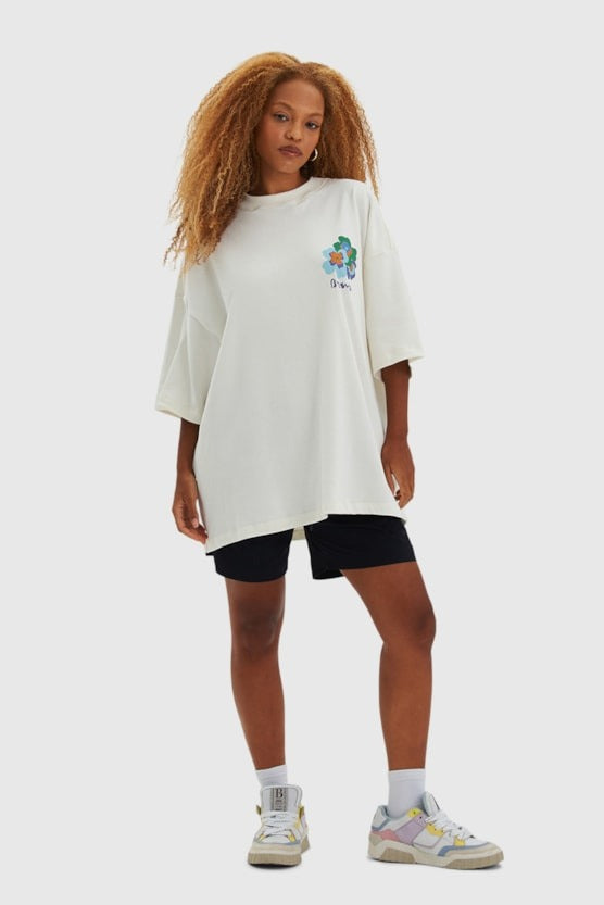 Camiseta BAW - Oversized Garden Flower - Off White