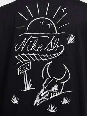 Camiseta Nike SB - Train Monike - Black