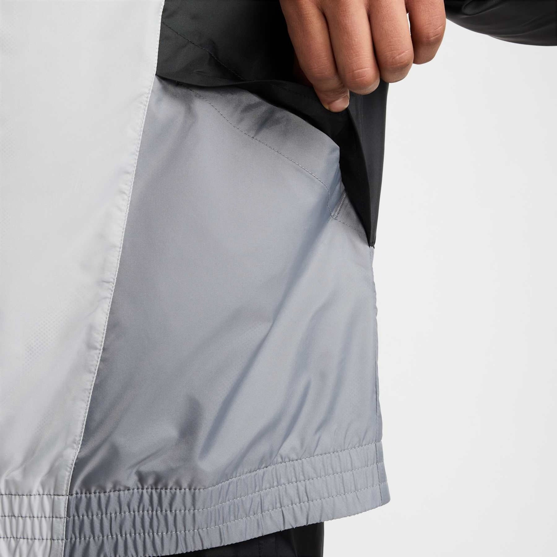 Jaqueta Nike - Club Woven TrackSuit