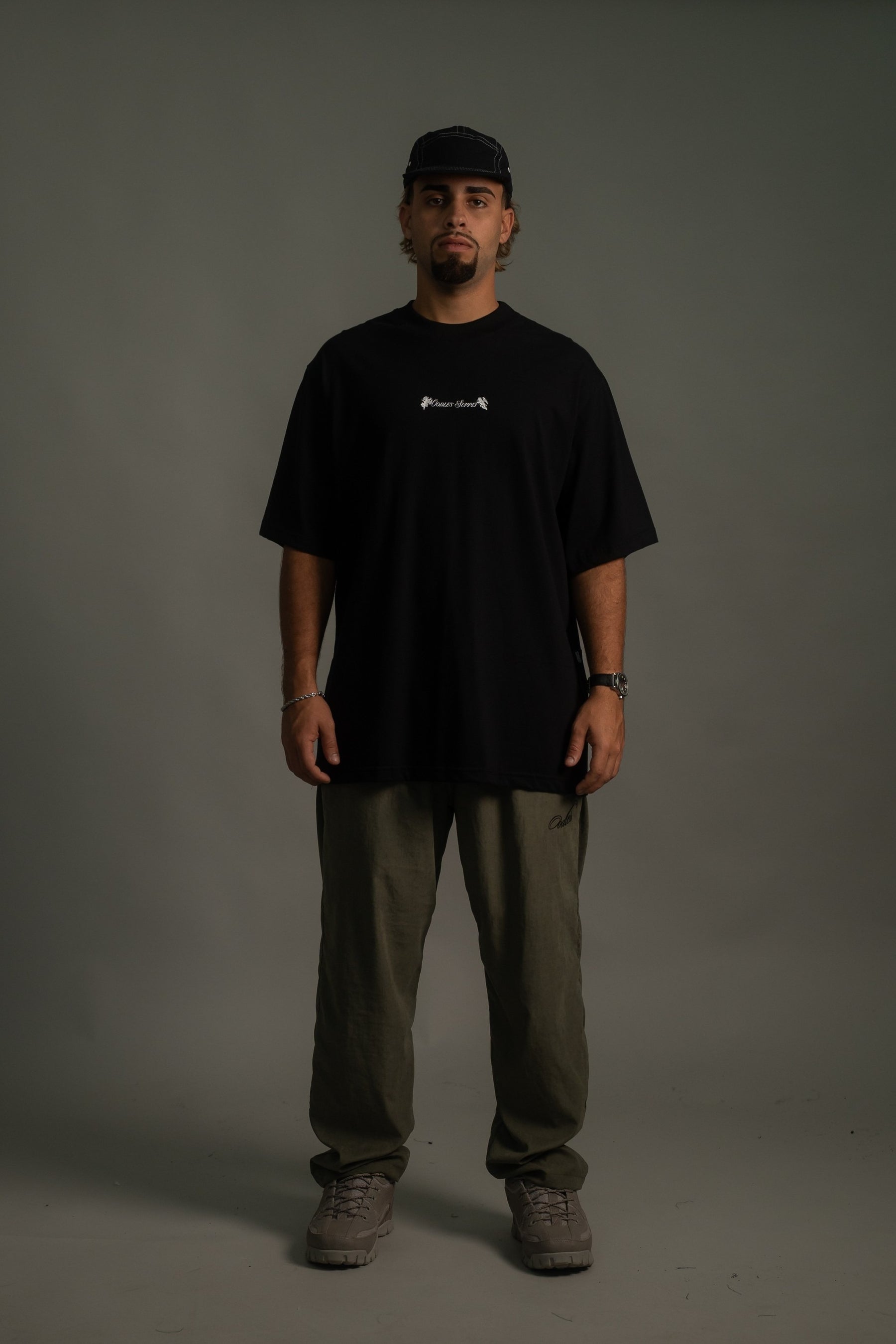 Camiseta Oodles - Guardian Angel -  Preto