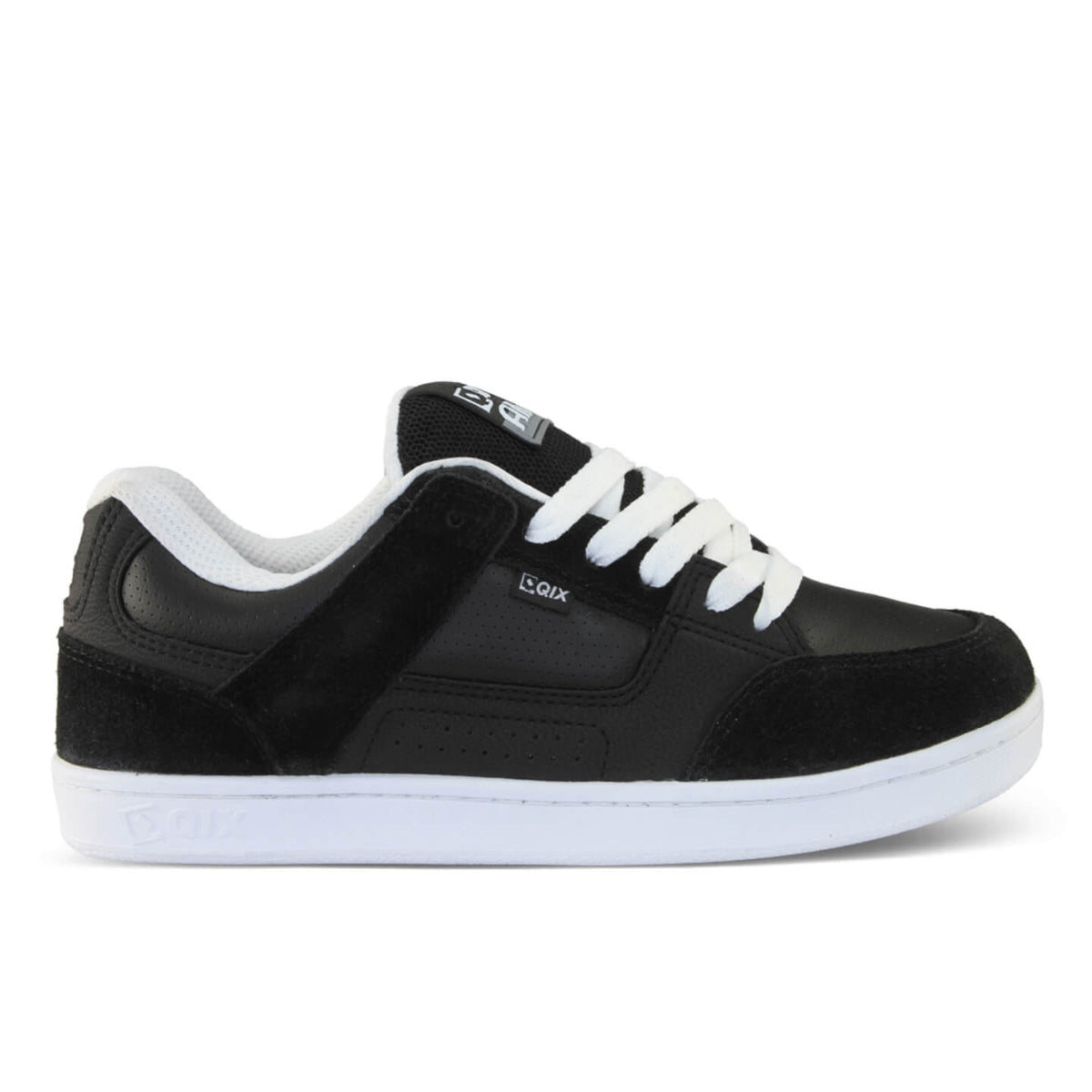 Tênis Qix - AM Skate Confort - Preto/Branco