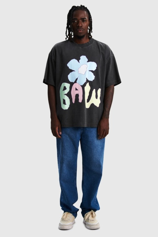 Camiseta BAW - Oversized Sunflowers - Preto Stoned