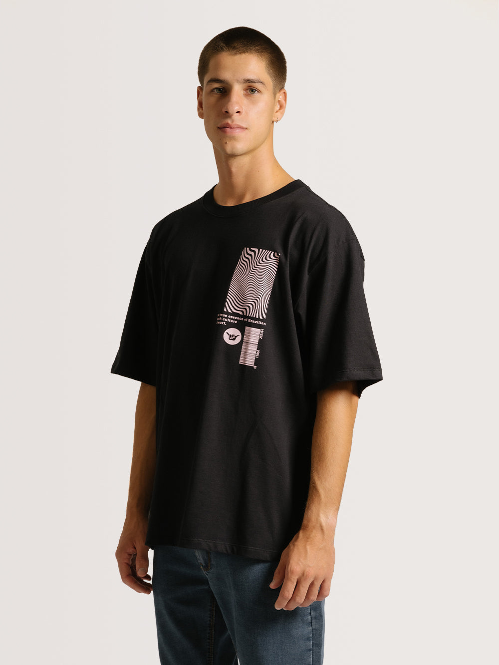 Camiseta Hang Loose - Especial Loose - Preto