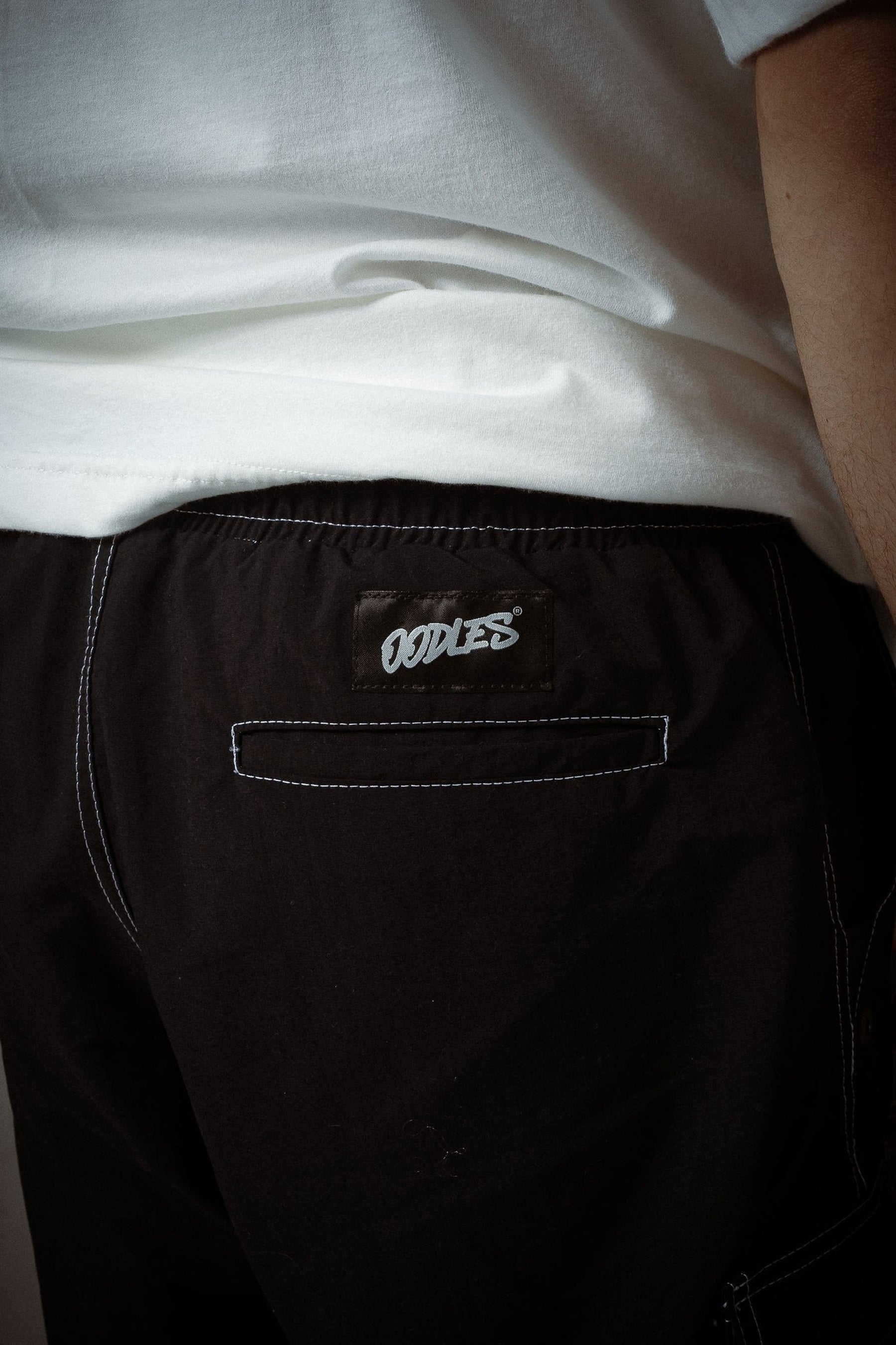 Short Oodles - Concept - Preto