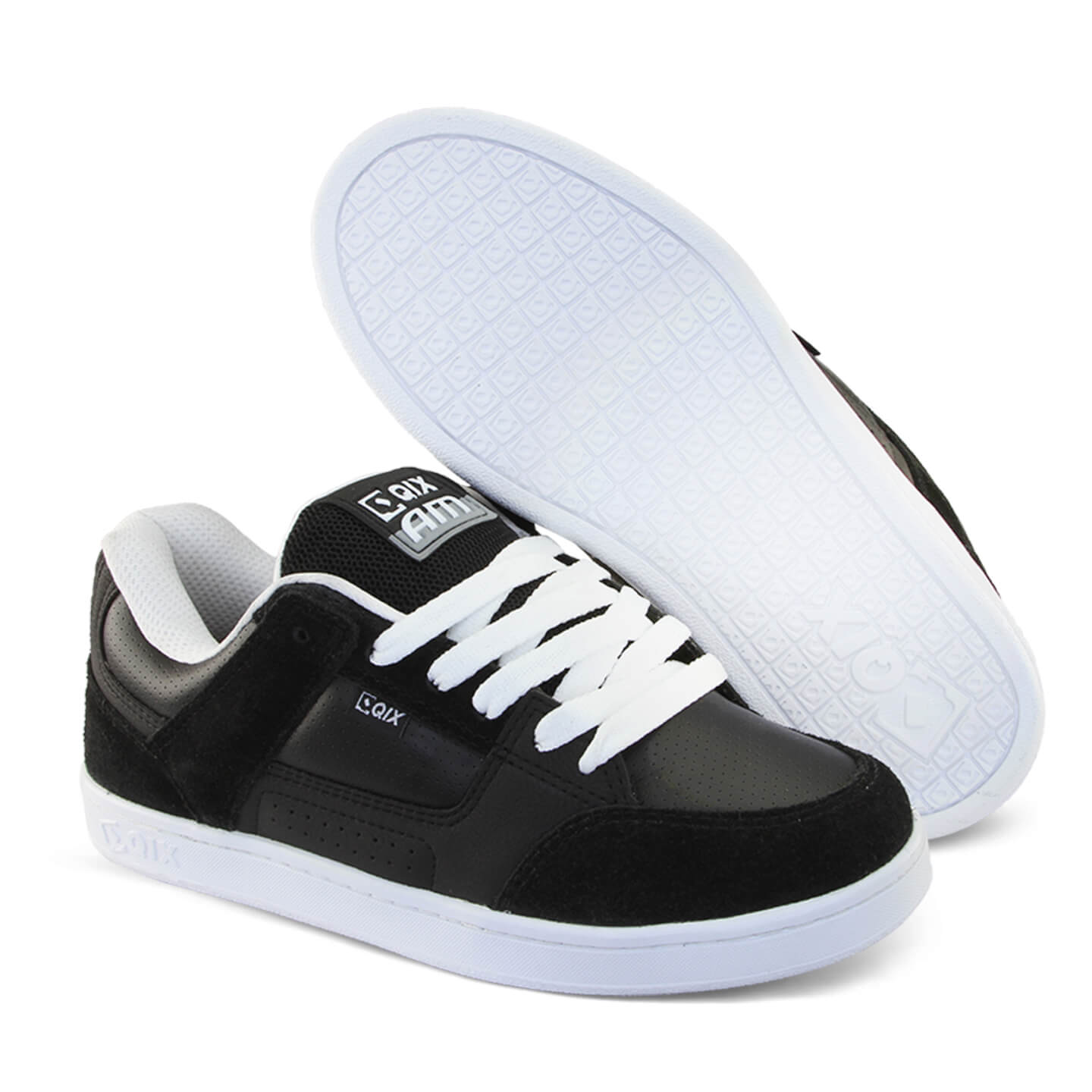 Tênis Qix - AM Skate Confort - Preto/Branco