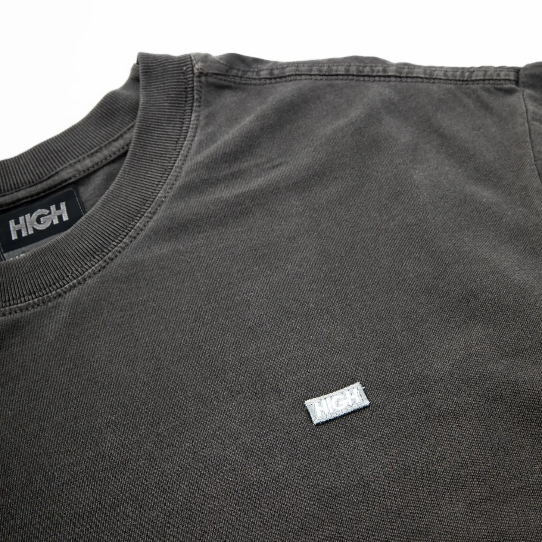 Camiseta High - Minimal Patch Washed - Black